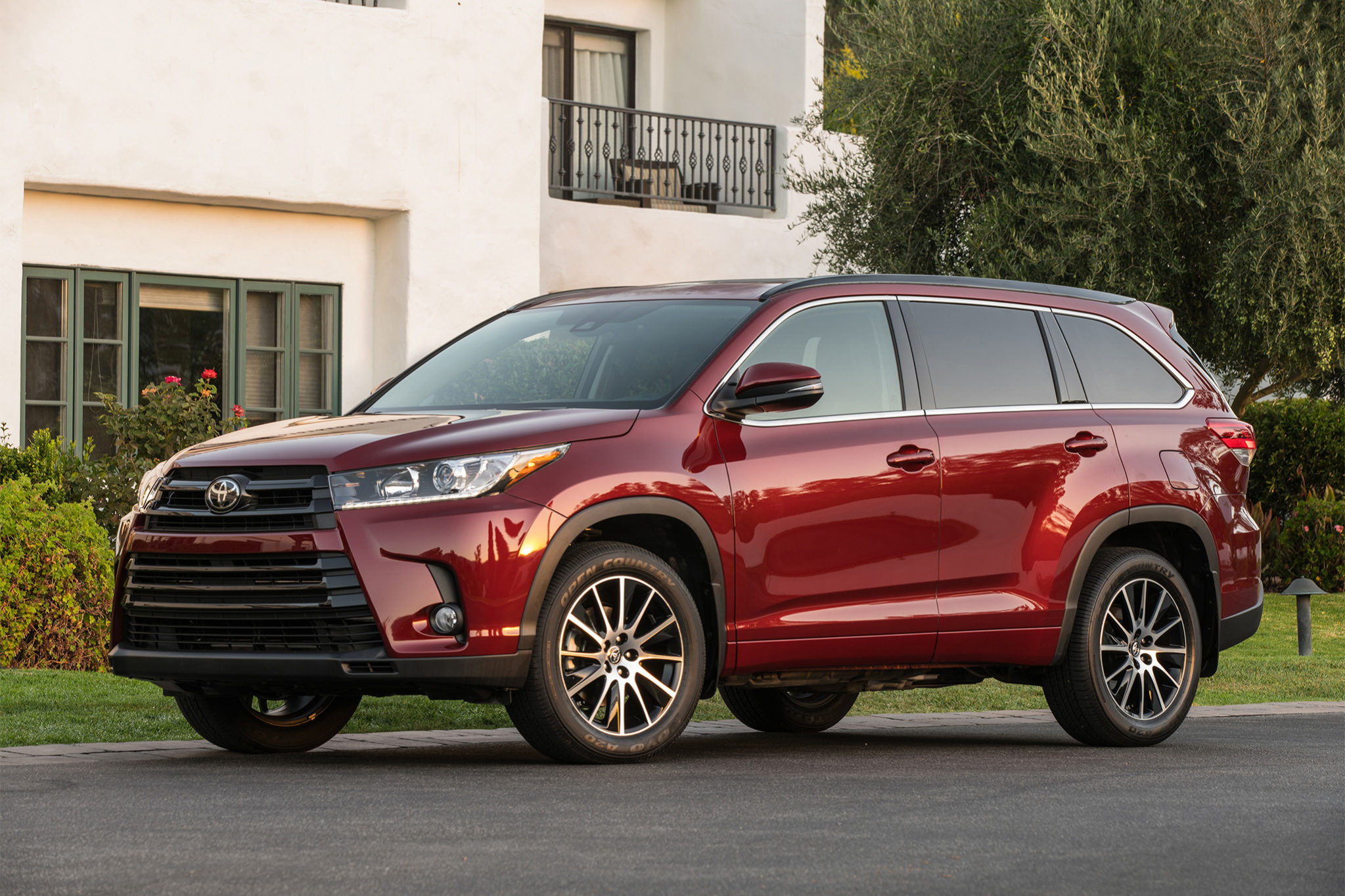 2020 Toyota Highlander Lease Special Carscouts