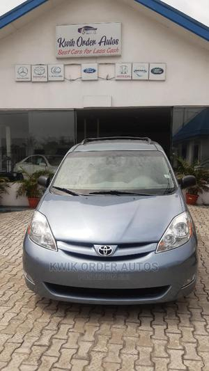 Archive Toyota Sienna 2006 CE FWD Blue In Port Harcourt Cars Kwik