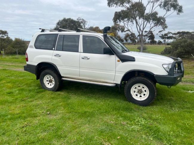 Toyota Landcruiser 2006 100 Series Wagon SUV 6 Cylinder Diesel 4x4 For 