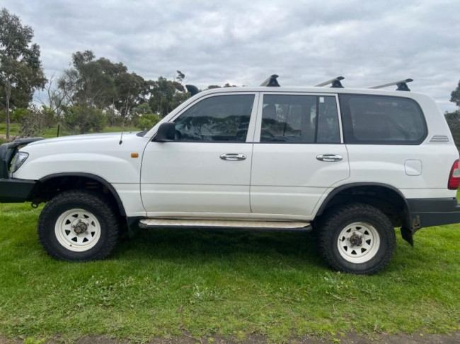 Toyota Landcruiser 2006 100 Series Wagon SUV 6 Cylinder Diesel 4x4 For 